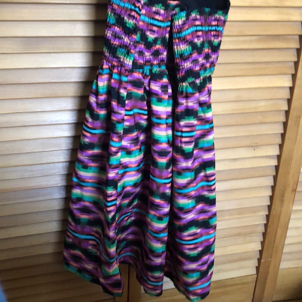 Dress - Picture 3 of 4